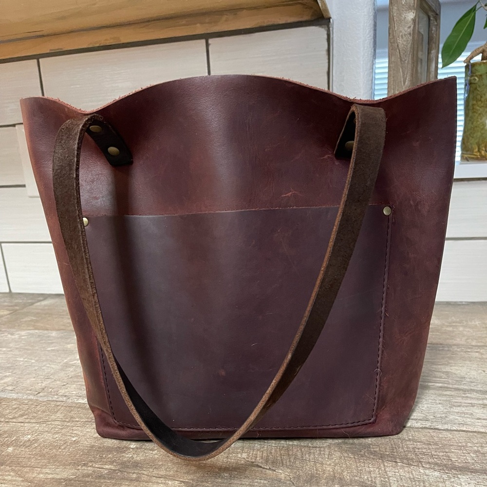 Portland Leather Tote-medium